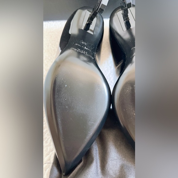 Saint Laurent Black Heels with Logo Heel - Picture 11 of 14